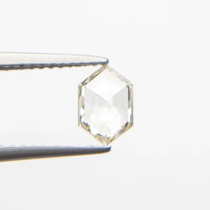 069ct 736x488x227mm VS2 L Hexagon Step Cut 1938636 Misfit Diamonds Rings