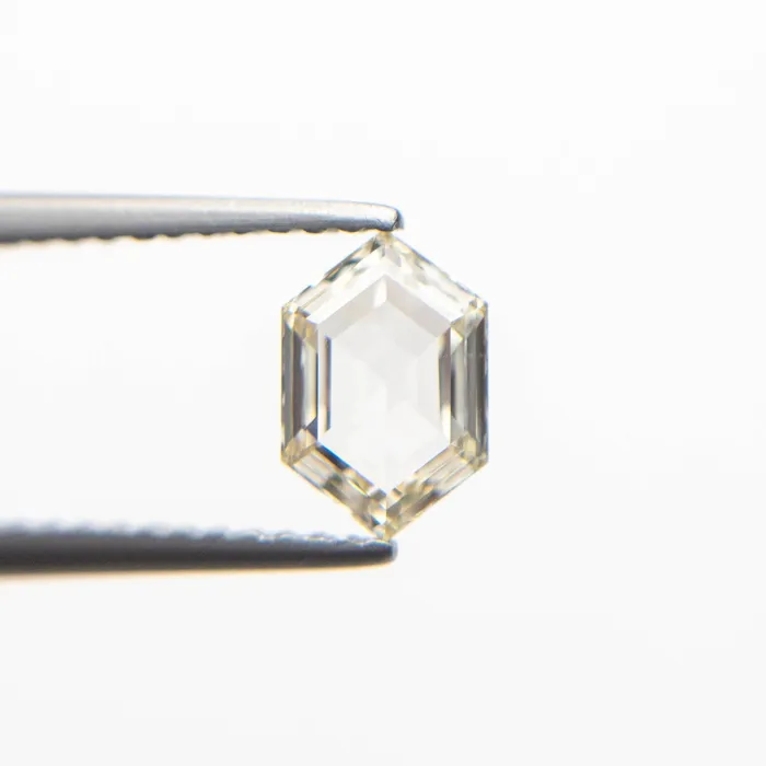 069ct 736x488x227mm VS2 L Hexagon Step Cut 1938636 Misfit Diamonds Rings