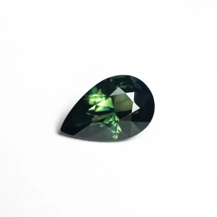 130ct 891x582x372mm Pear Brilliant Sapphire 2381206 Misfit Gems Earrings 130ct 891x582x372mm Pear Brilliant Sapphire 2381206 Misfit Gems Earrings