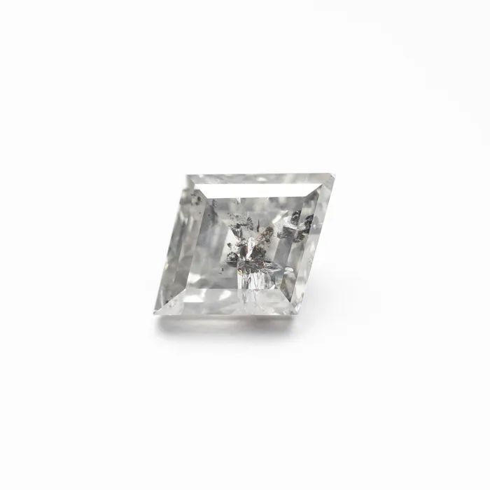 158ct 911x705x452mm Lozenge Step Cut 2545021 Misfit Diamonds Rings