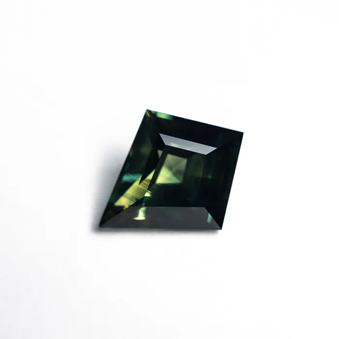 216ct 1050x863x448mm Kite Step Cut Sapphire 2538802 Misfit Gems Rings