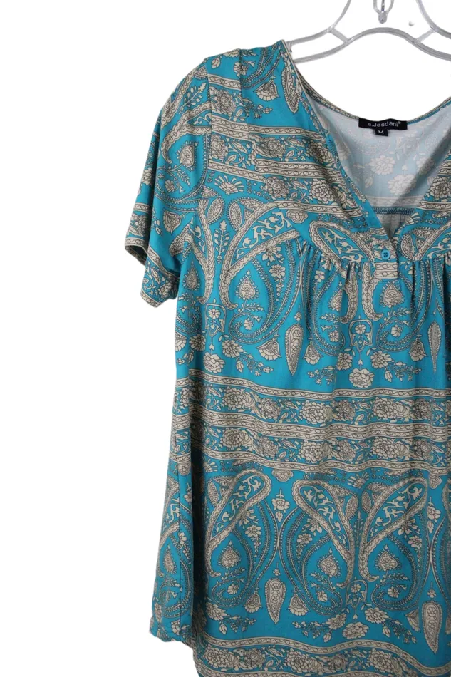 a Jesdani Blue Shirt M aJesdani Rings