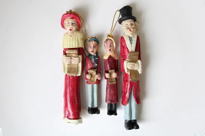 Albert Price Necklaces Albert Price Products Caroler Family Ornaments 1992