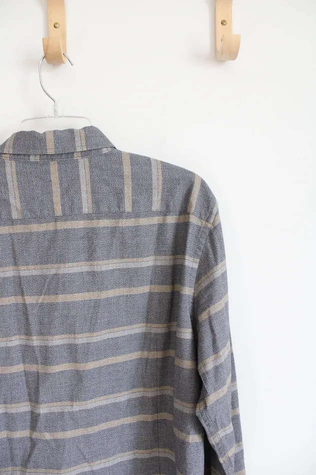 Banana Republic Earrings Banana Republic Soft Wash Tailored Slim Fit Gray Striped Button Down Shirt L