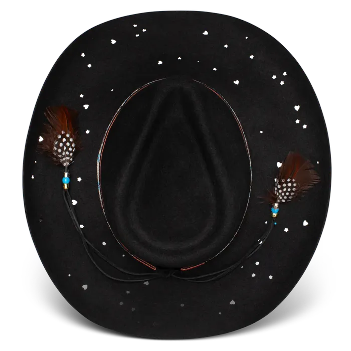 C1HXLW LAINEY WILSON X CHARLIE 1 HORSE WILD HORSES BLACK Rings