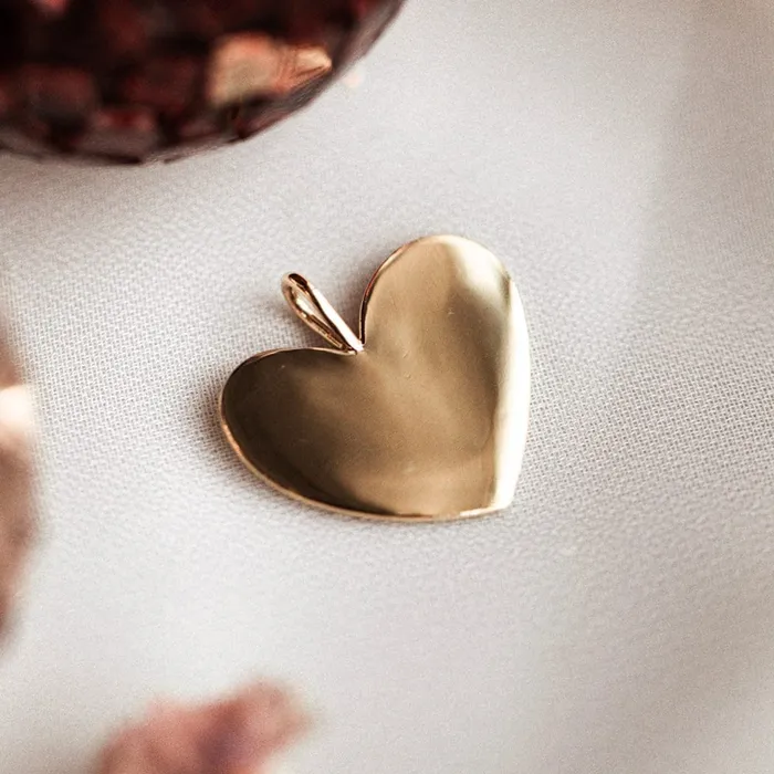 Charm Necklaces Extra Large Plain Heart Charm Consider the Wldflwrs
