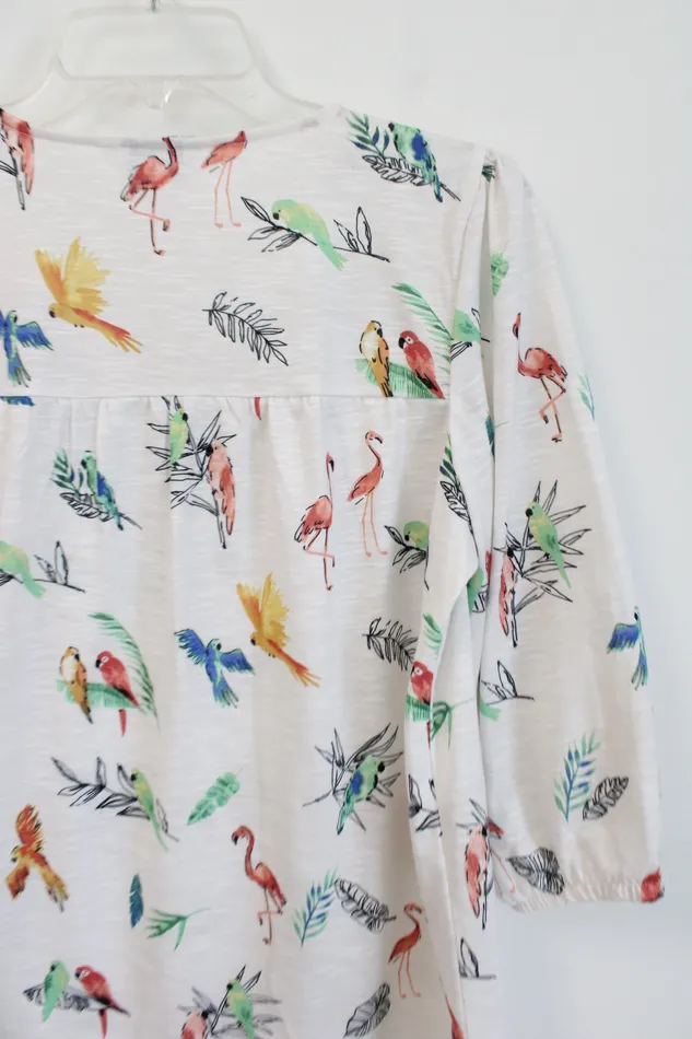 Christopher Banks Rings Christopher Banks White Parakeet Flamingo Top M