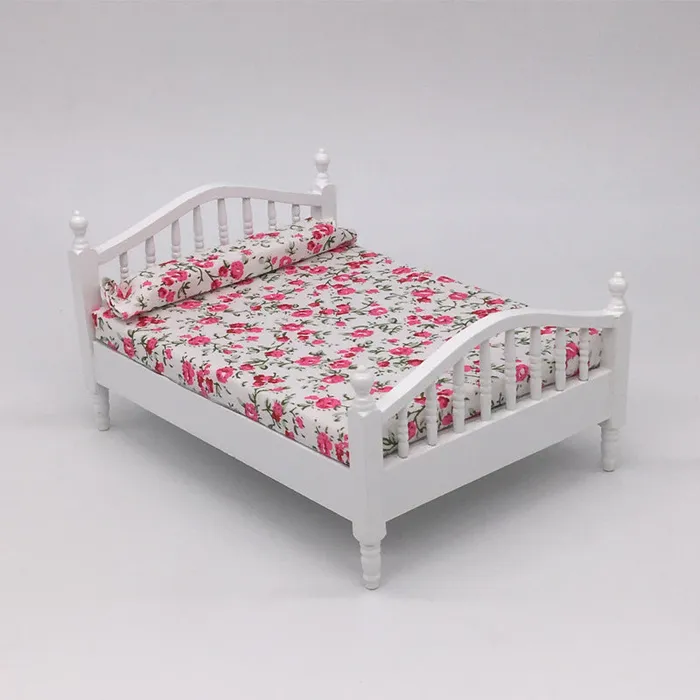 CJ Rings Traditional Bedroom Bed with Linen 1 12 Scale Mini Furniture