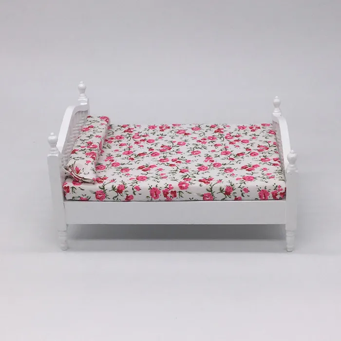 CJ Rings Traditional Bedroom Bed with Linen 1 12 Scale Mini Furniture
