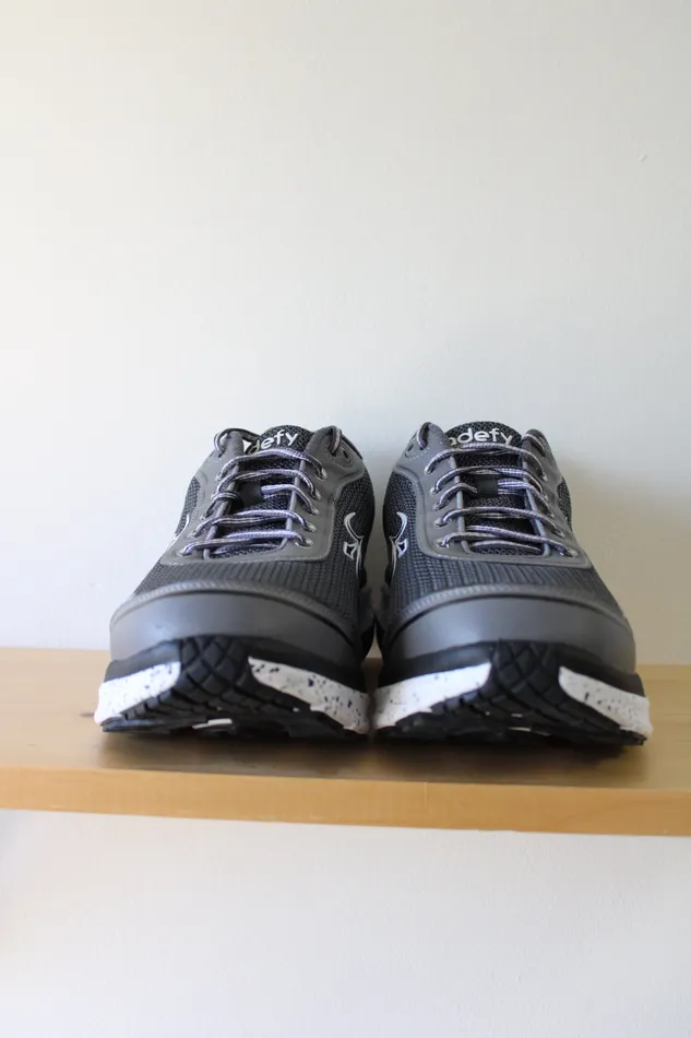 Earrings Gdefy NEW Gdefy Mighty Walk Gray Sneakers Size 13