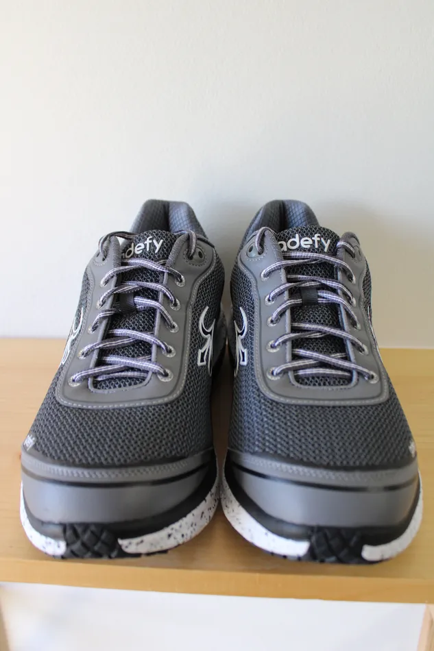 Earrings Gdefy NEW Gdefy Mighty Walk Gray Sneakers Size 13