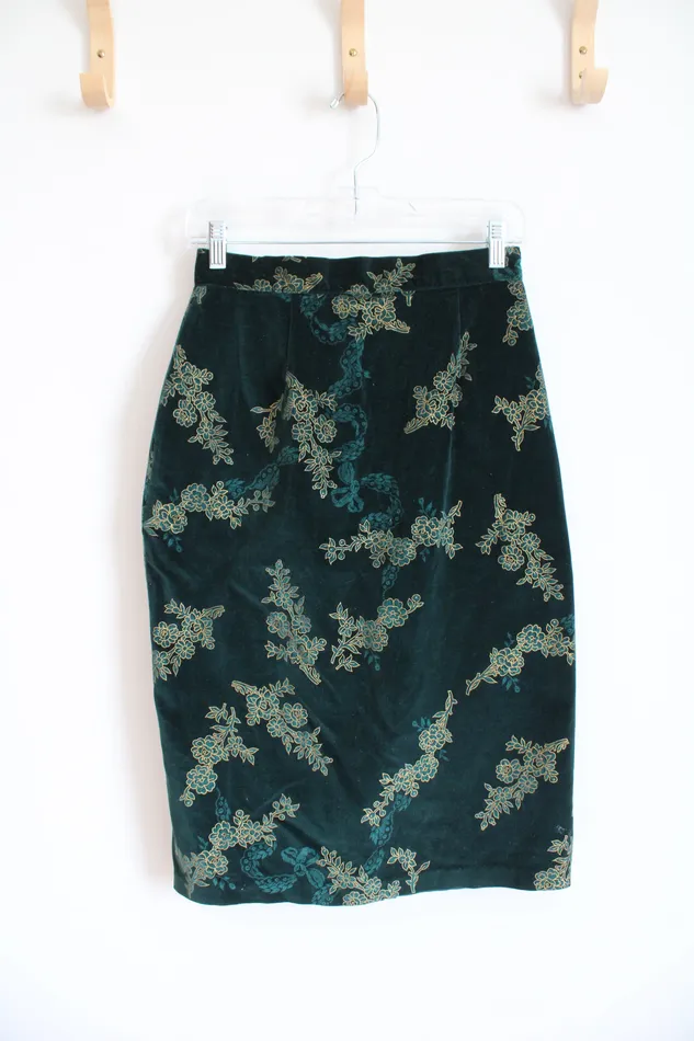 Earrings J Christopher Vintage Green Gold Floral Velvet Skirt 10 J Christopher Earrings J Christopher Vintage Green Gold Floral Velvet Skirt 10 J Christopher