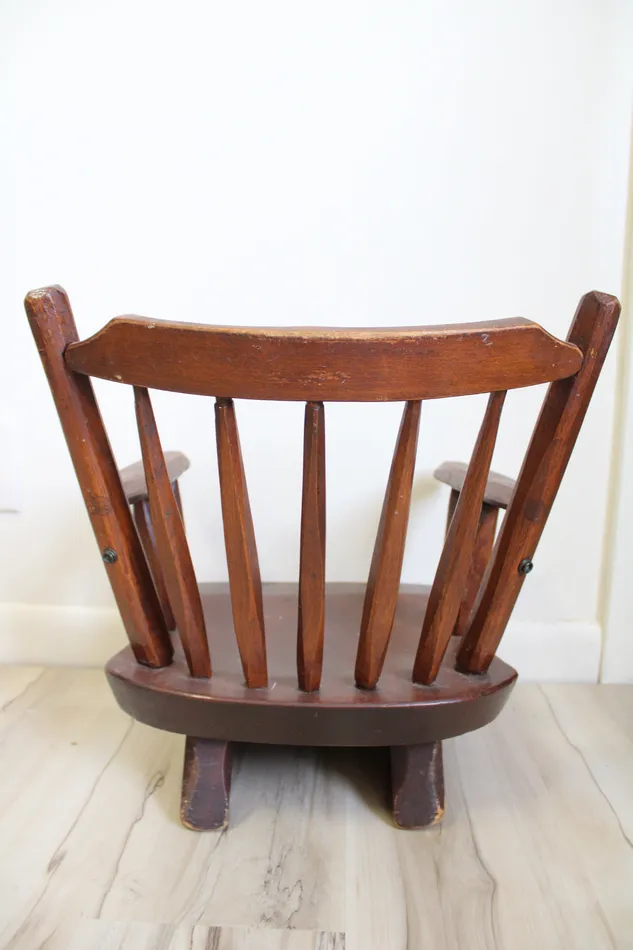 Earrings Jubilee Thrift Hunt Country Furniture Wingdale NY Antique Wooden Childrens Chair