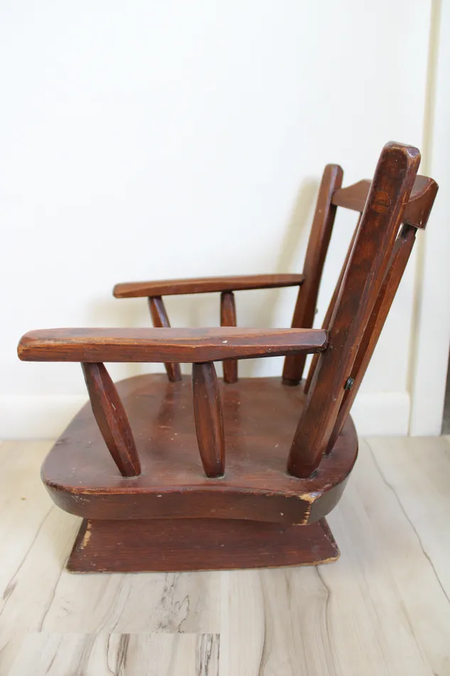 Earrings Jubilee Thrift Hunt Country Furniture Wingdale NY Antique Wooden Childrens Chair