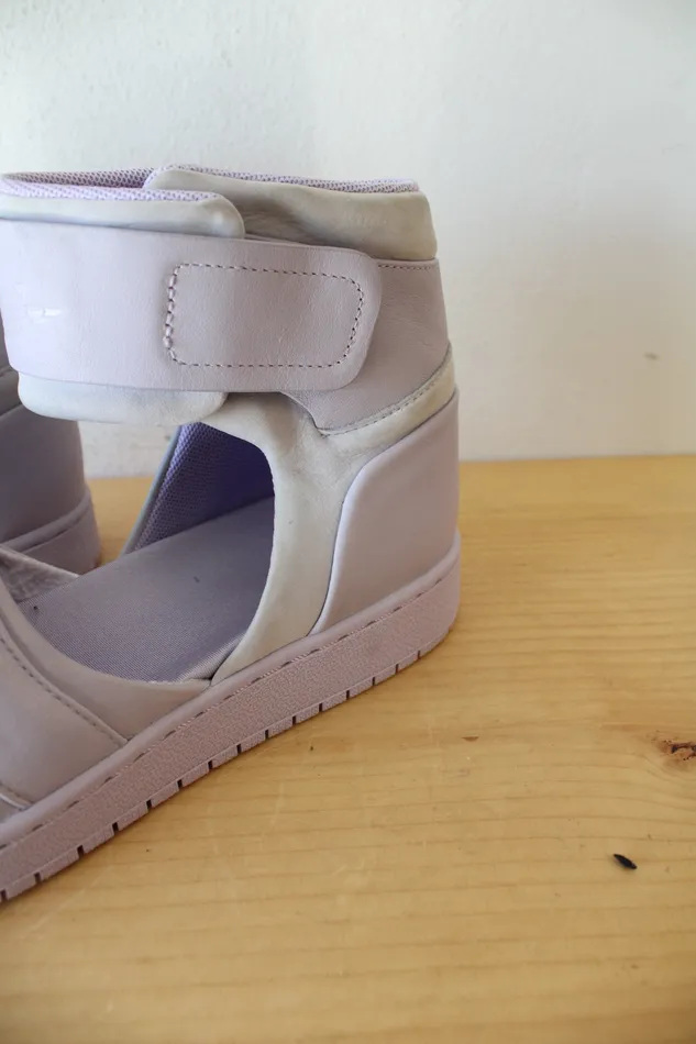 Earrings Nike Air Jordan 1 Lover XX Violet Mist Sneakers Size 85 Nike