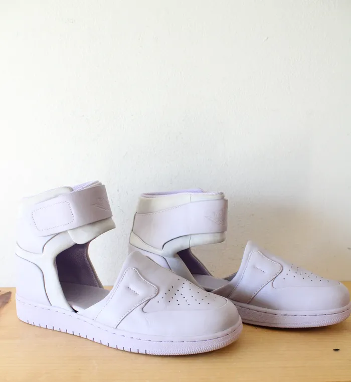 Earrings Nike Air Jordan 1 Lover XX Violet Mist Sneakers Size 85 Nike