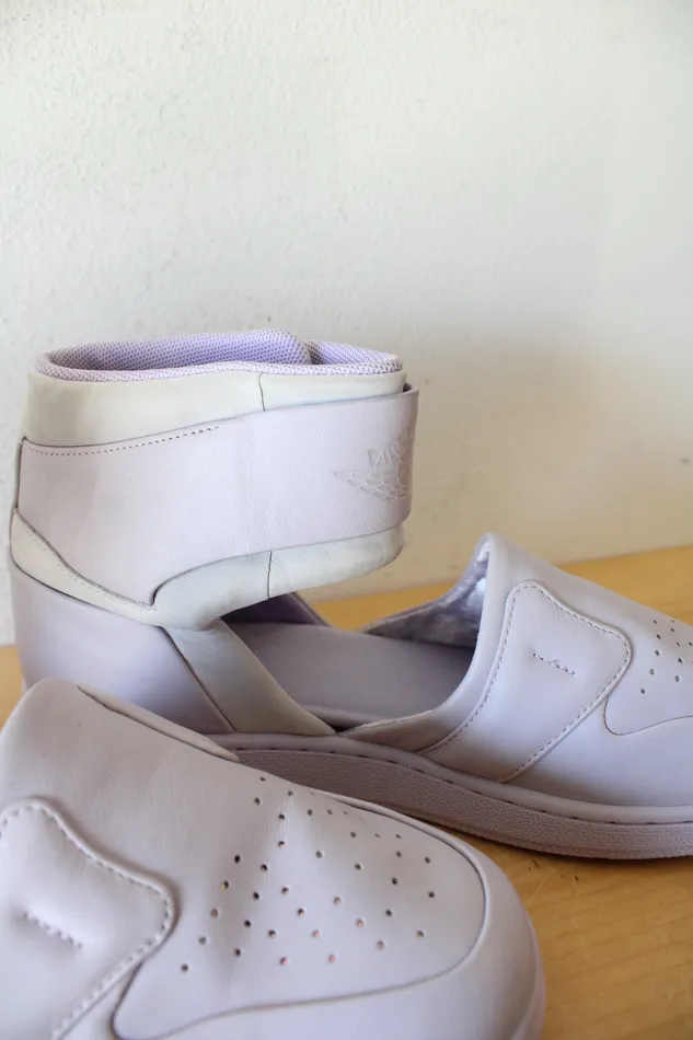 Earrings Nike Air Jordan 1 Lover XX Violet Mist Sneakers Size 85 Nike