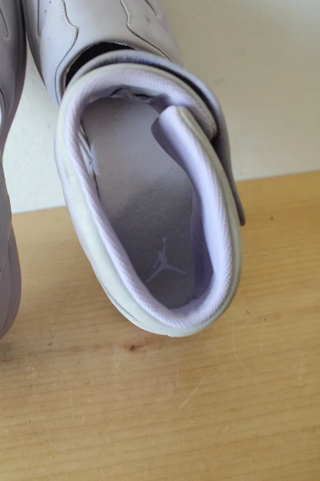 Earrings Nike Air Jordan 1 Lover XX Violet Mist Sneakers Size 85 Nike