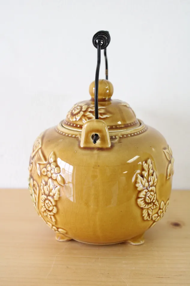 Earrings Tea Time Yellow Porcelain Vintage Made In Japan Teapot Jubilee Thrift