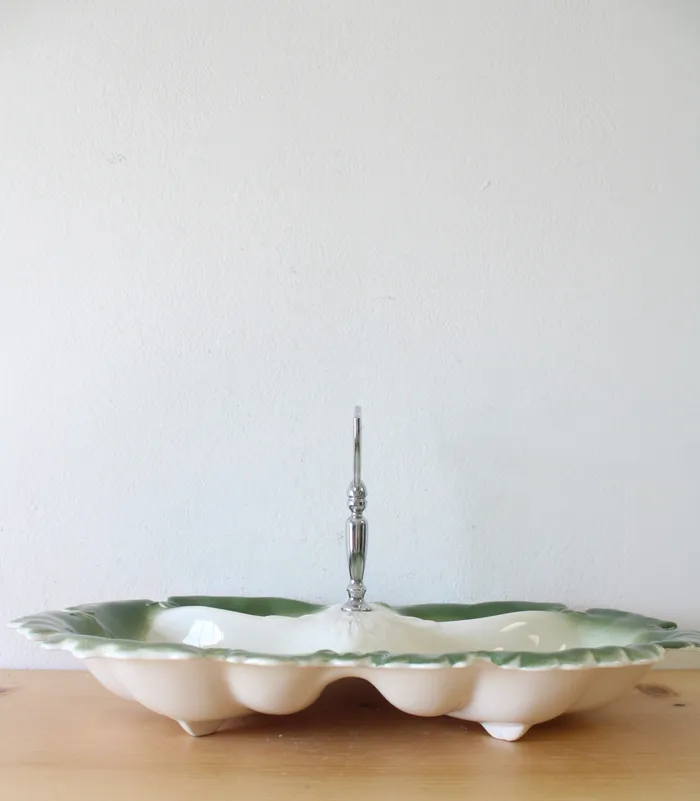 Earrings Valley Vista Valley Vista Green Cabbage Porcelain 208 Serving Dish