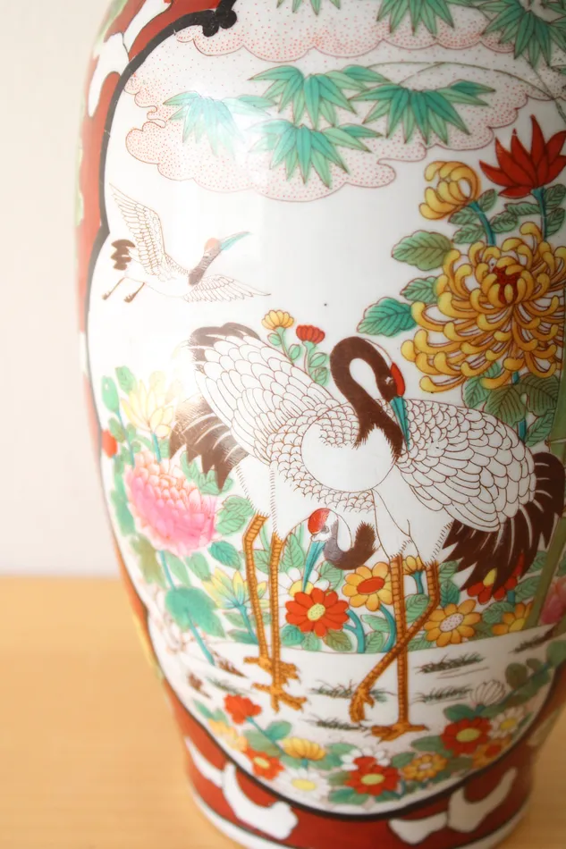 Earrings Vintage Painted Asian Scene Vase Jubilee Thrift