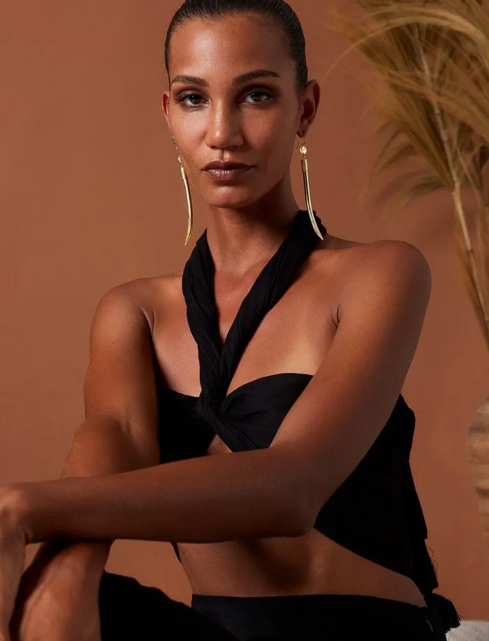 Erika Pea Earrings Claw Earrings