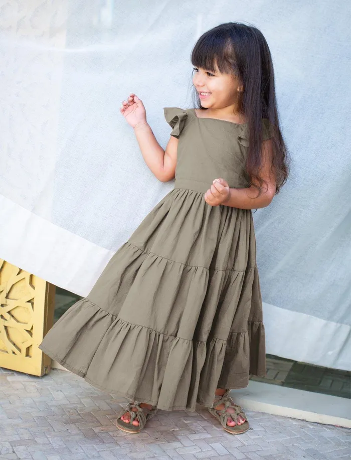 Erika Pea Lolita Apron Ruffled Sleeved Tiered Little Girls Dress Necklaces
