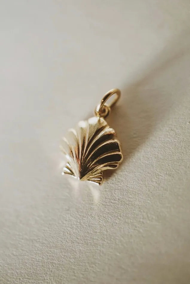 Foe Dear 14k Yellow Gold Shell Charm Pendant readytoship Necklaces