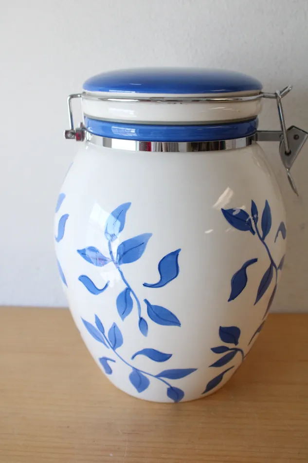 Inspirado Rings Inspirado StoneLite Hand Painted Blue Leaf Pattern Cannister