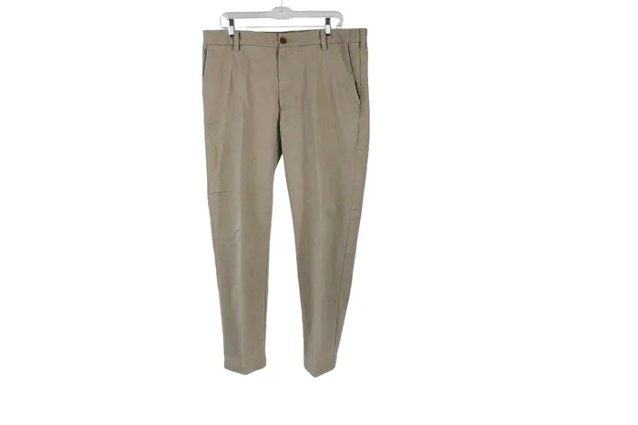Izod Straight Fit Tan Pants 36X30 Izod Earrings