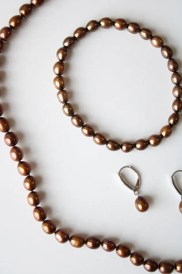 Jubilee Thrift Bracelets Bronze Brown Genuine Pearl Beaded Necklace Bracelet ClipOn Earrings Set