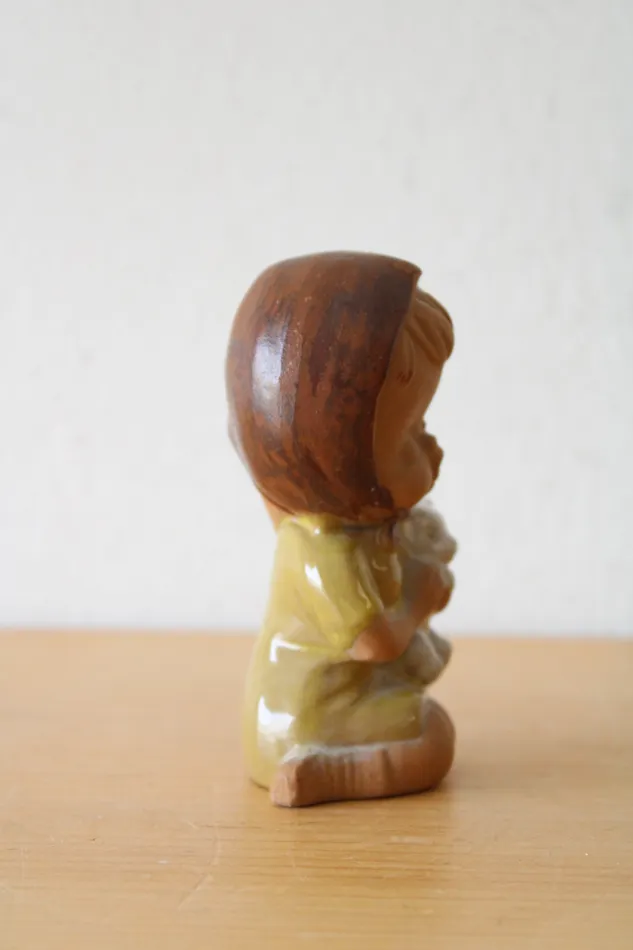 Jubilee Thrift Ceramic Girl Holding Kitten Figurine Earrings