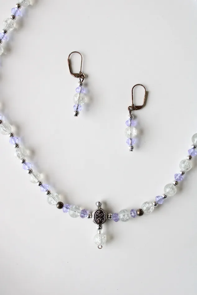 Jubilee Thrift Earrings Swarovski Crystal Purple Clear Glass Stone Beaded Necklace Earring Set