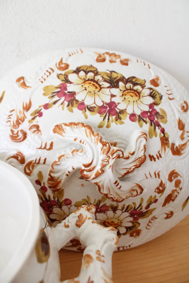 Jubilee Thrift Earrings Vintage Italy Made Hand Painted Floral Leaves Soup Tureen Tray