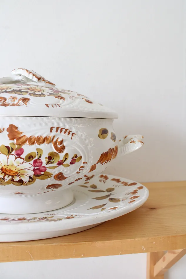 Jubilee Thrift Earrings Vintage Italy Made Hand Painted Floral Leaves Soup Tureen Tray