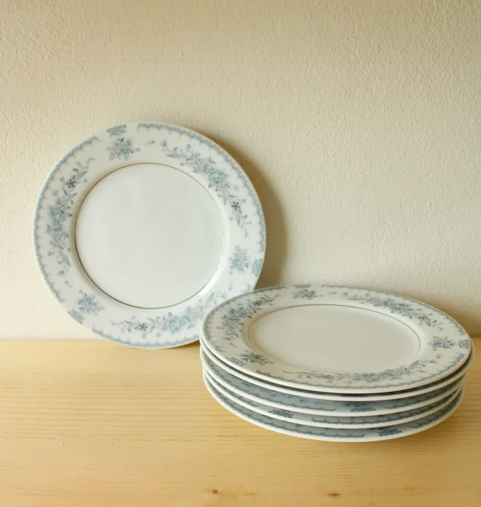 Jubilee Thrift Fine China Society Harmony 5217 6 Dessert Plates Set Of 6 Earrings Jubilee Thrift Fine China Society Harmony 5217 6 Dessert Plates Set Of 6 Earrings