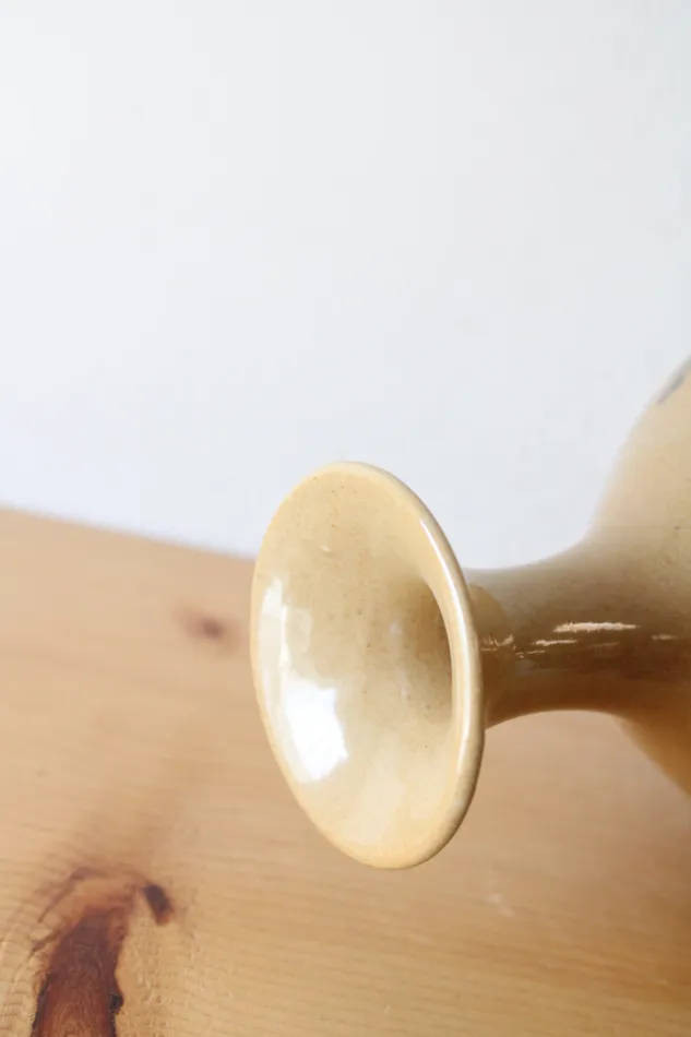 Jubilee Thrift Tan Blue Asian Characters Tall Vase Rings
