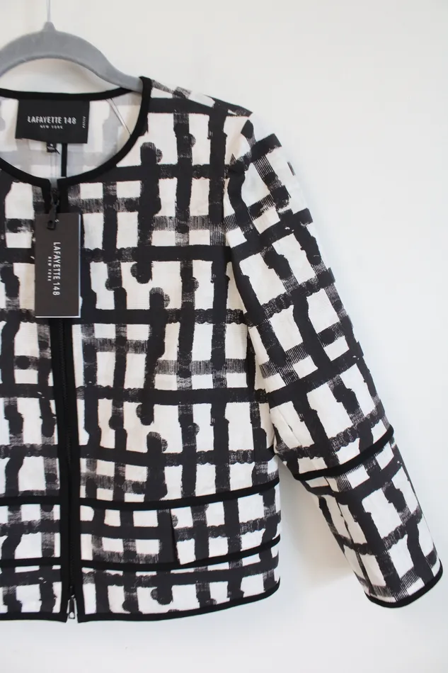 Lafayette 148 Necklaces NEW Lafayette 148 New York White Multi Black Patterned Light Jacket 4 Petite