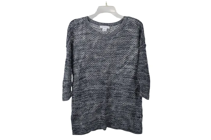 Liz Claiborne Liz Claiborne Blue Knit Top M Rings
