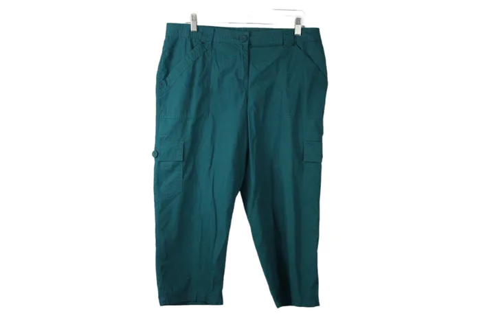 Liz Claiborne Liz Claiborne Teal Capris 12 Earrings
