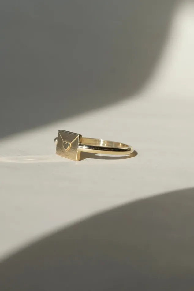 Love Note Charm Ring Sample Size 6 Foe Dear Rings