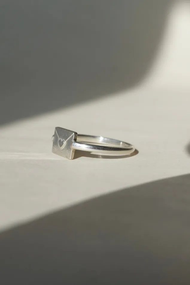 Love Note Charm Ring Sample Size 6 Foe Dear Rings
