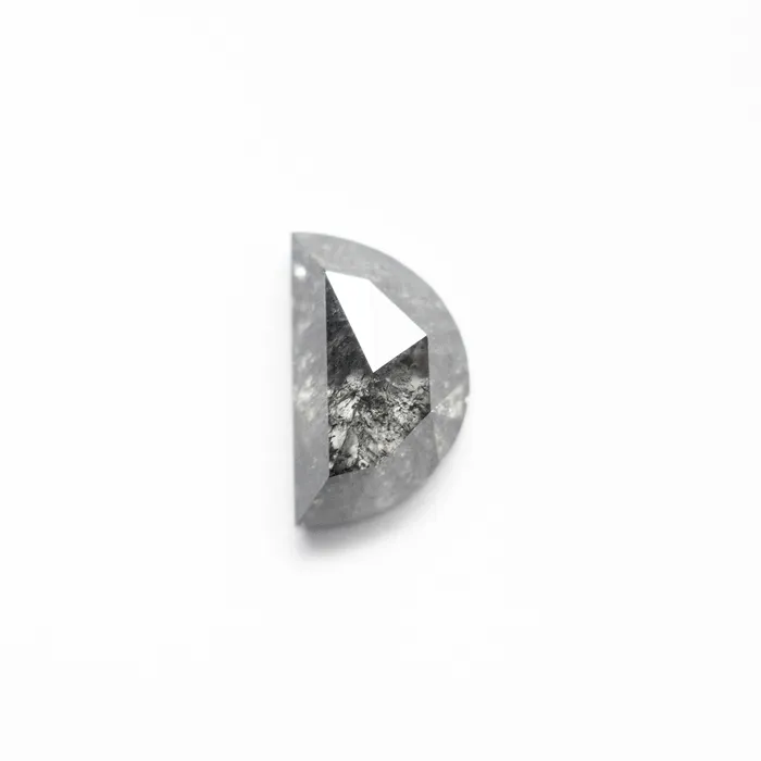 Misfit Diamonds Necklaces 108ct 764x456x324mm Half Moon Rosecut 2545604 Misfit Diamonds Necklaces 108ct 764x456x324mm Half Moon Rosecut 2545604
