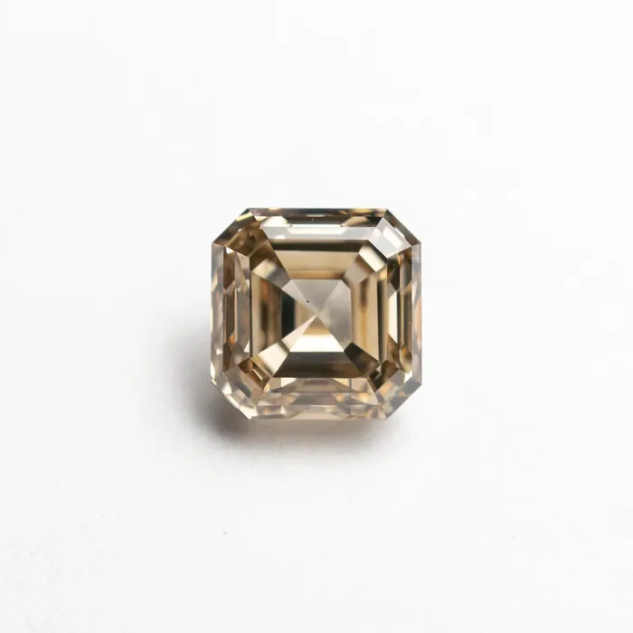 Misfit Diamonds Rings 100ct 520x515x366mm VS2 C6 Cut Corner Square Step Cut 2070604 Misfit Diamonds Rings 100ct 520x515x366mm VS2 C6 Cut Corner Square Step Cut 2070604