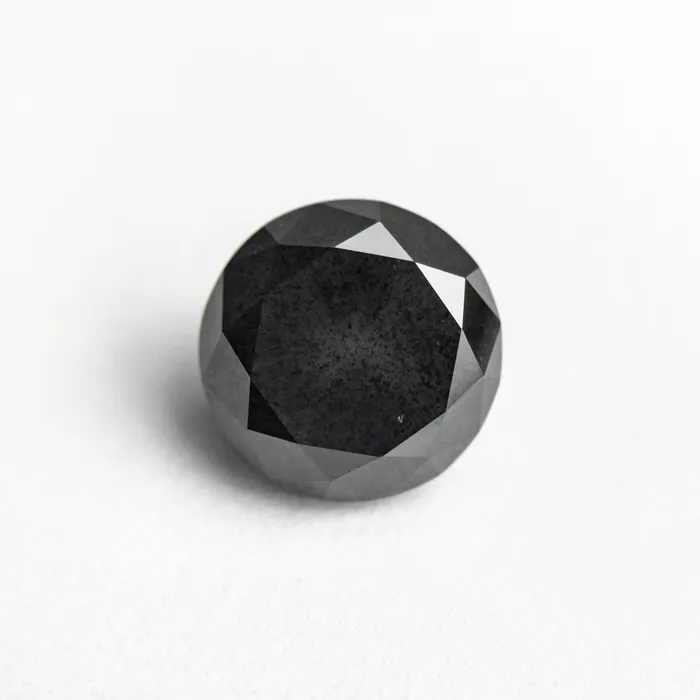 Misfit Diamonds Rings 255ct 803x799x551mm Round Brilliant 2386901
