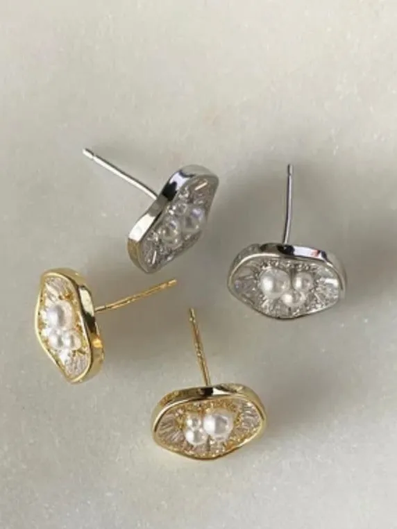 Must Have Must Get Pearl Radiance Earring Earrings