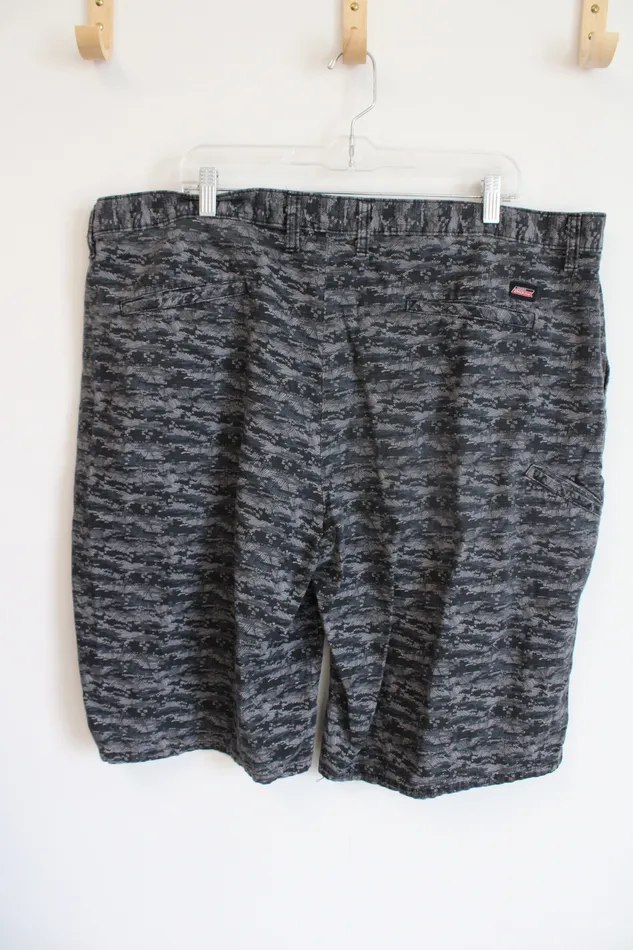 Necklaces Dickies Dickies Gray Leaf Pixel Camo Patterned Shorts 44