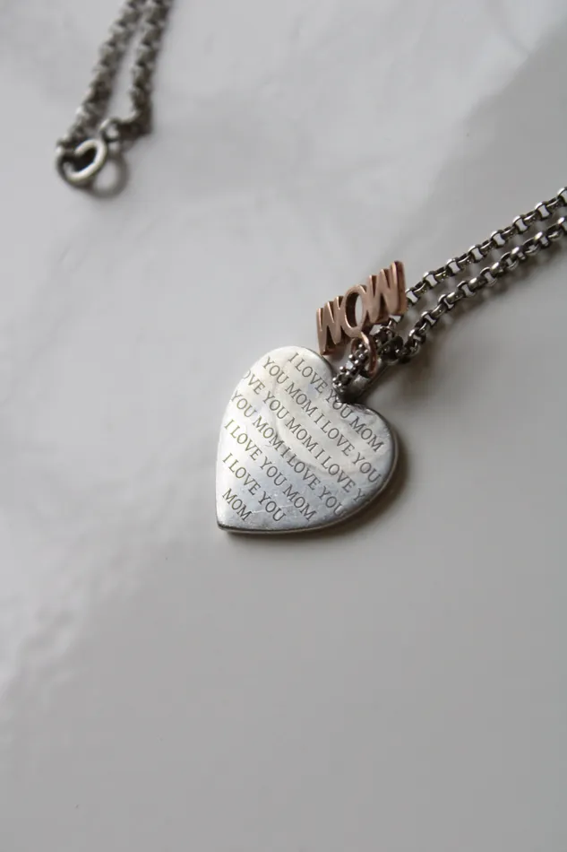 Necklaces Jubilee Thrift Mom Heart Pendant Necklace