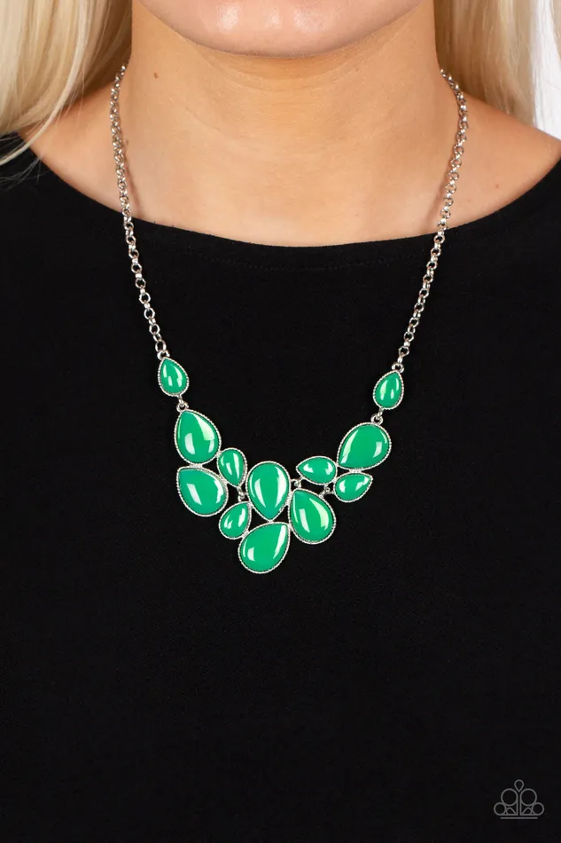 Necklaces Keeps GLOWING and GLOWING Green Paparazzi Accessories