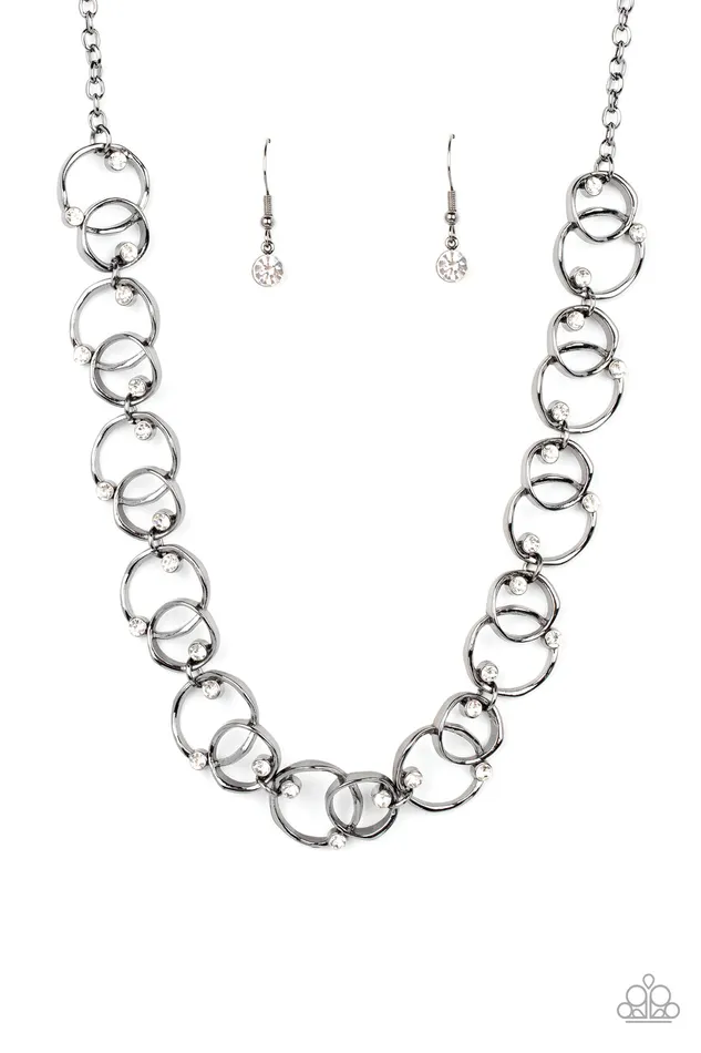 Necklaces Paparazzi Accessories Center of My Universe Black